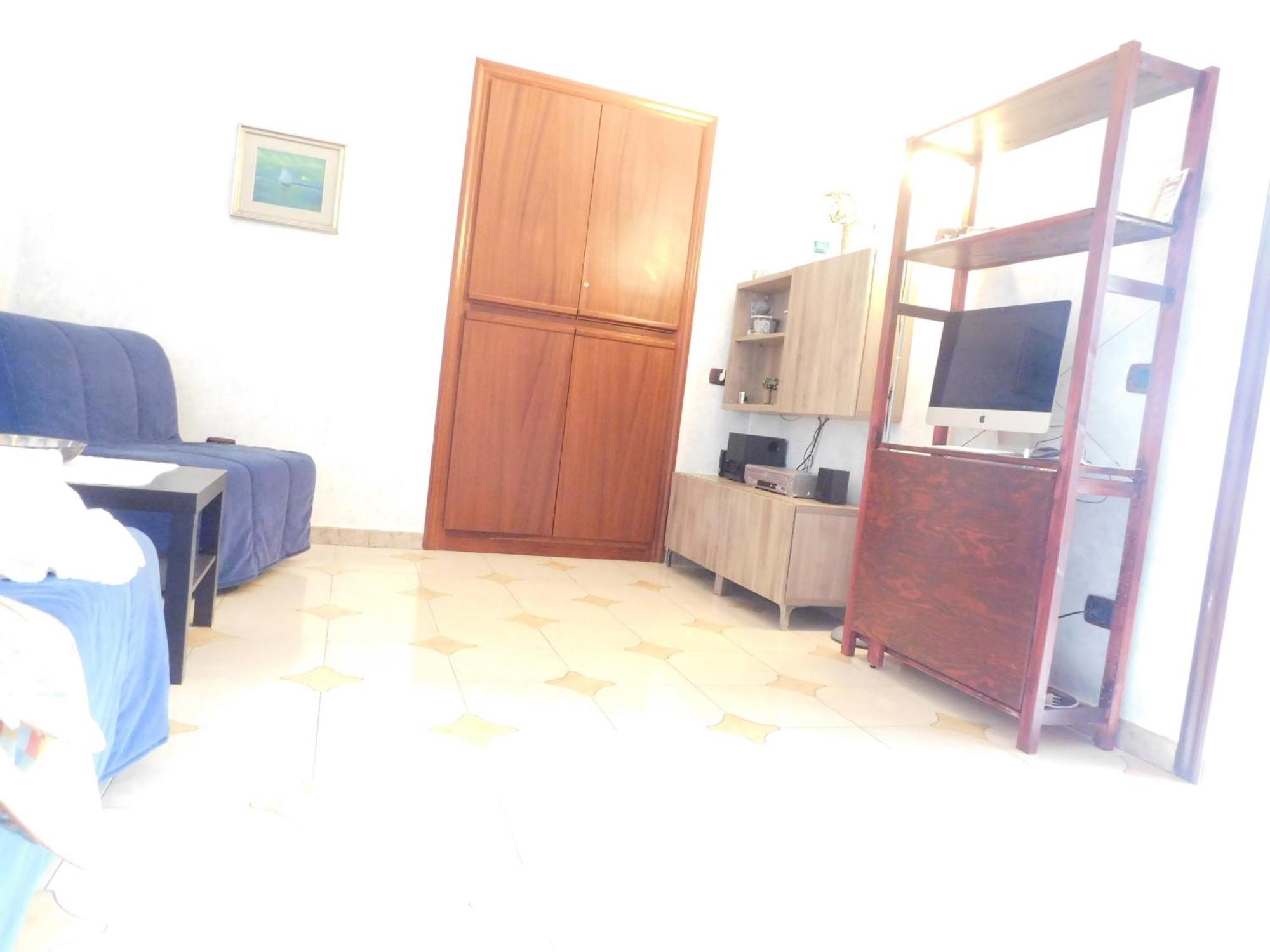 Piacevole Appartamento Chiaia Naples Luaran gambar